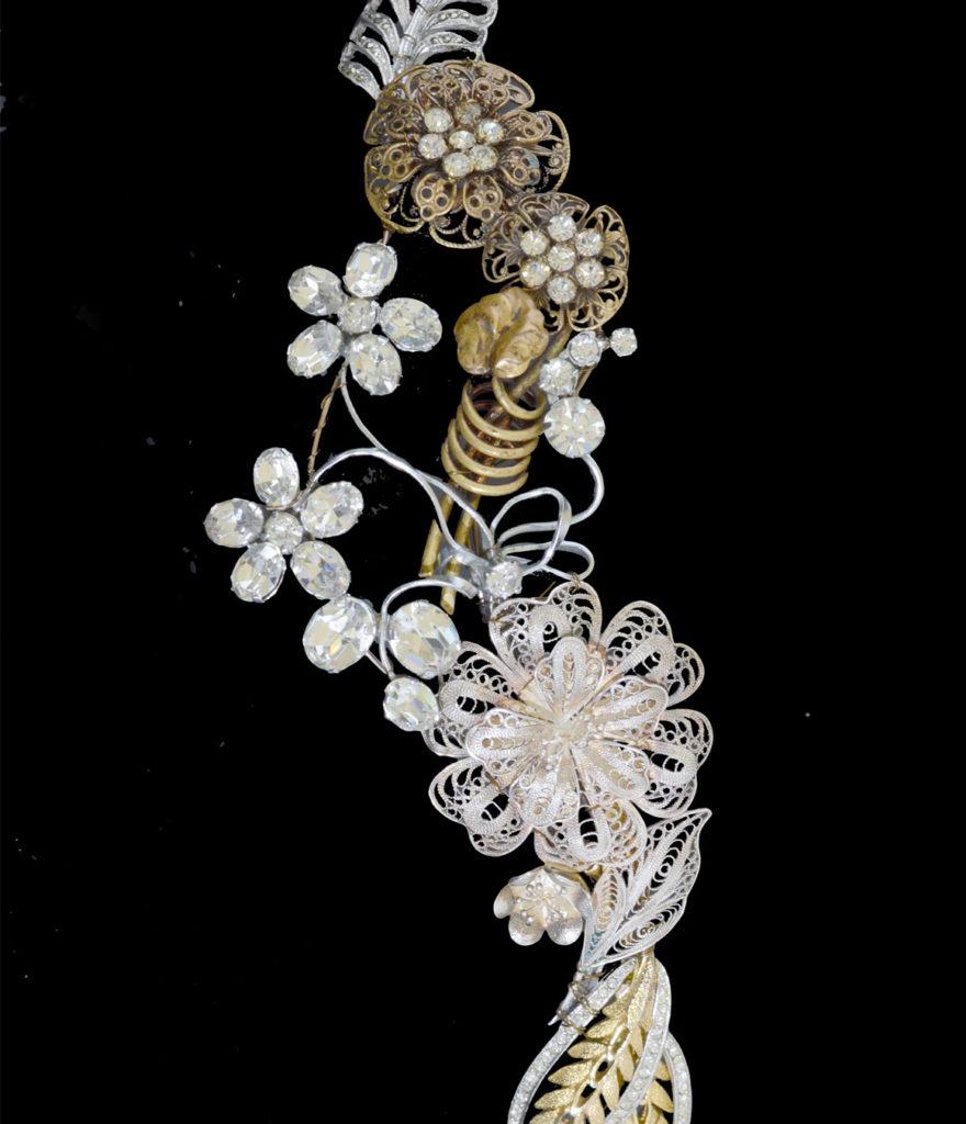 Bespoke – Leonora