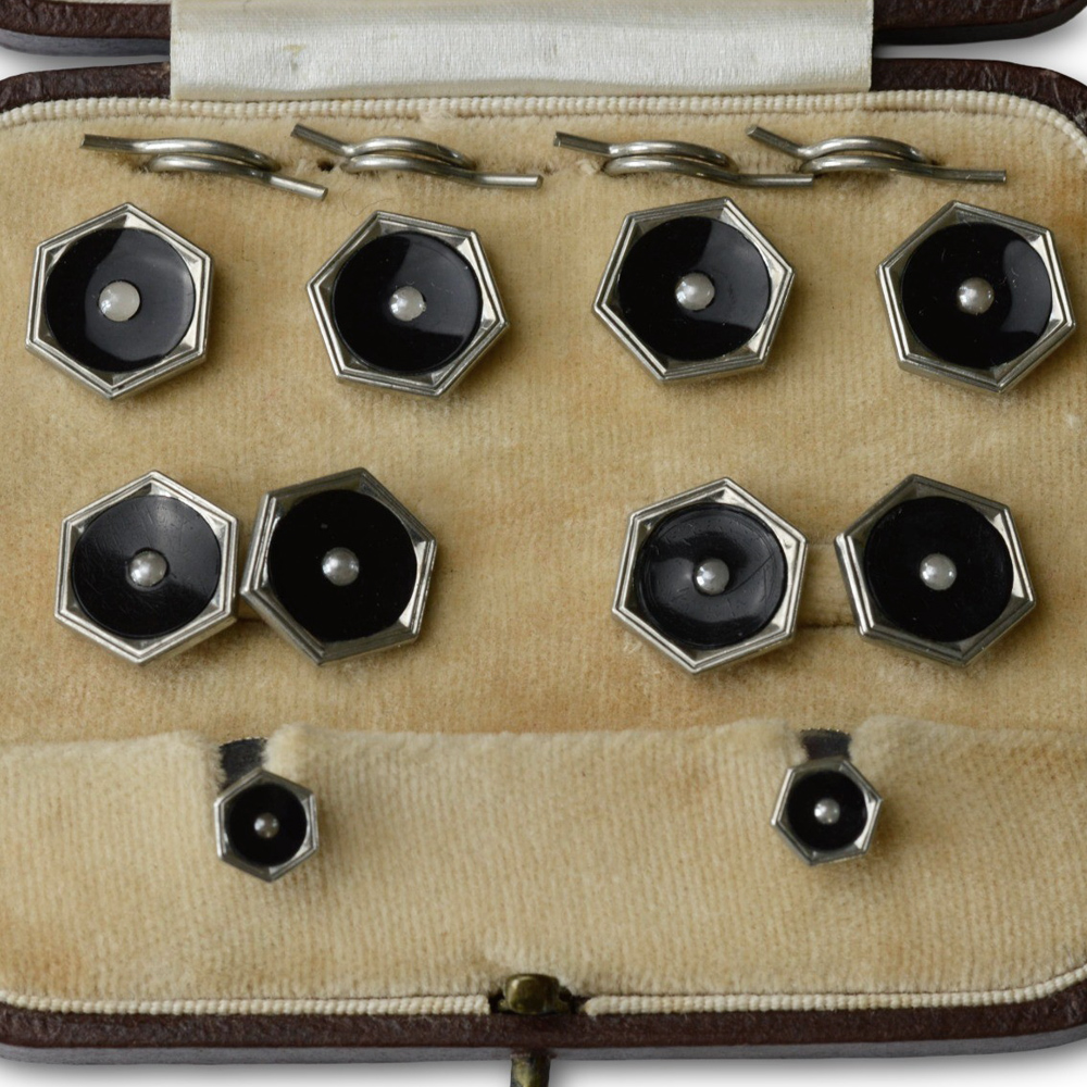 1940s black 8-piece dress set by Colletts Ltd - Image 2