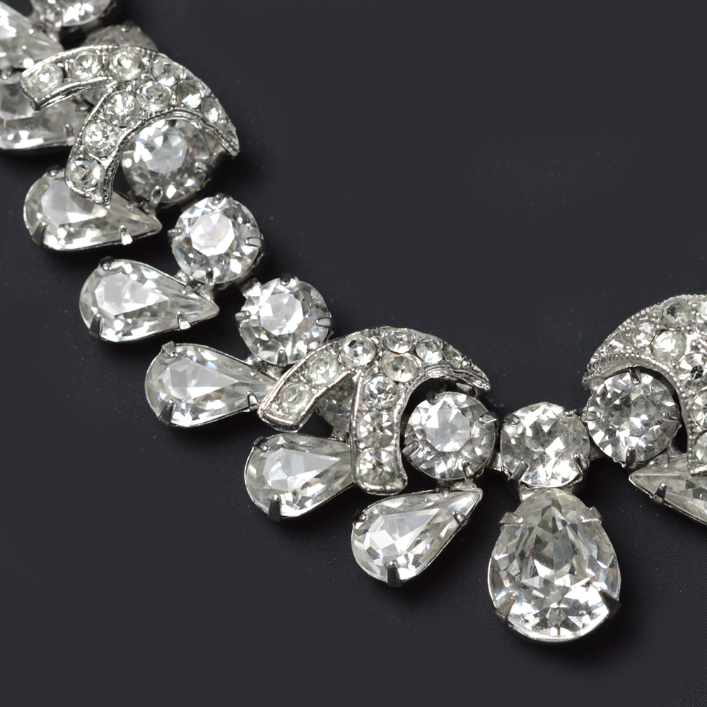 Glittering mid-century crystal necklace by Eisenberg - Image 2